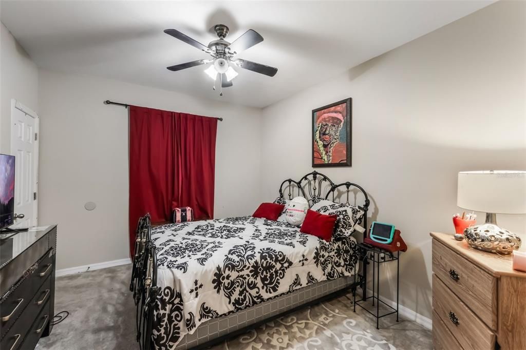 Active With Contract: $489,900 (5 beds, 2 baths, 2845 Square Feet)