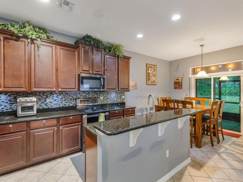 Active With Contract: $489,900 (5 beds, 2 baths, 2845 Square Feet)