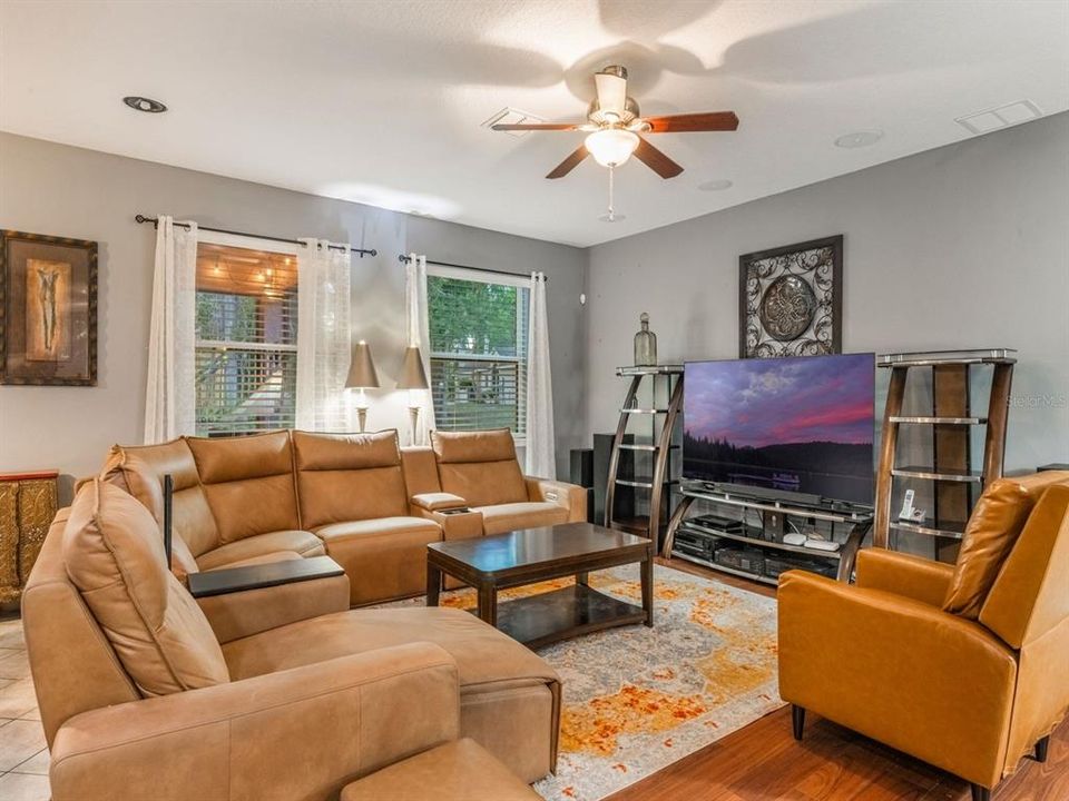 Active With Contract: $489,900 (5 beds, 2 baths, 2845 Square Feet)