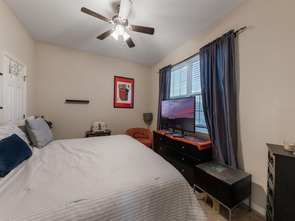 Active With Contract: $489,900 (5 beds, 2 baths, 2845 Square Feet)