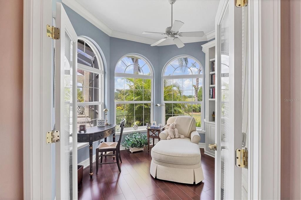 合同活跃: $2,490,000 (4 贝兹, 4 浴室, 4731 平方英尺)