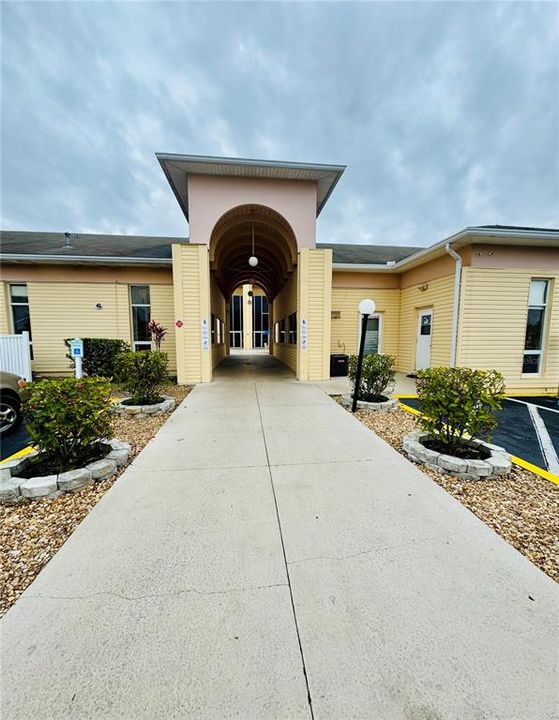 最近售出: $14,400 (0 贝兹, 0 浴室, 1152 平方英尺)