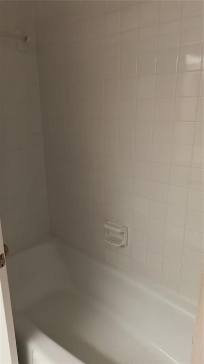 В аренду: $2,400 (2 спален, 2 ванн, 1403 Квадратных фут)