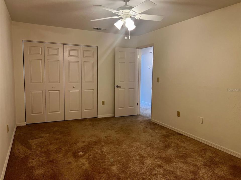 For Sale: $134,382 (2 beds, 2 baths, 918 Square Feet)