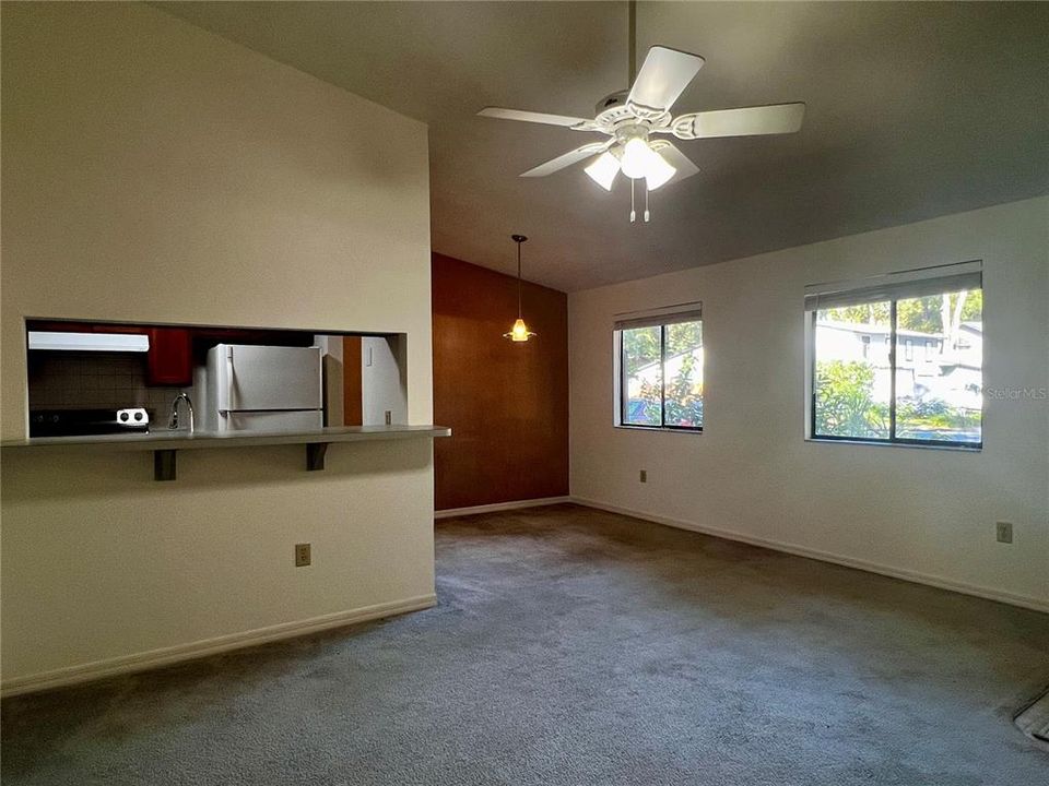 For Sale: $134,382 (2 beds, 2 baths, 918 Square Feet)