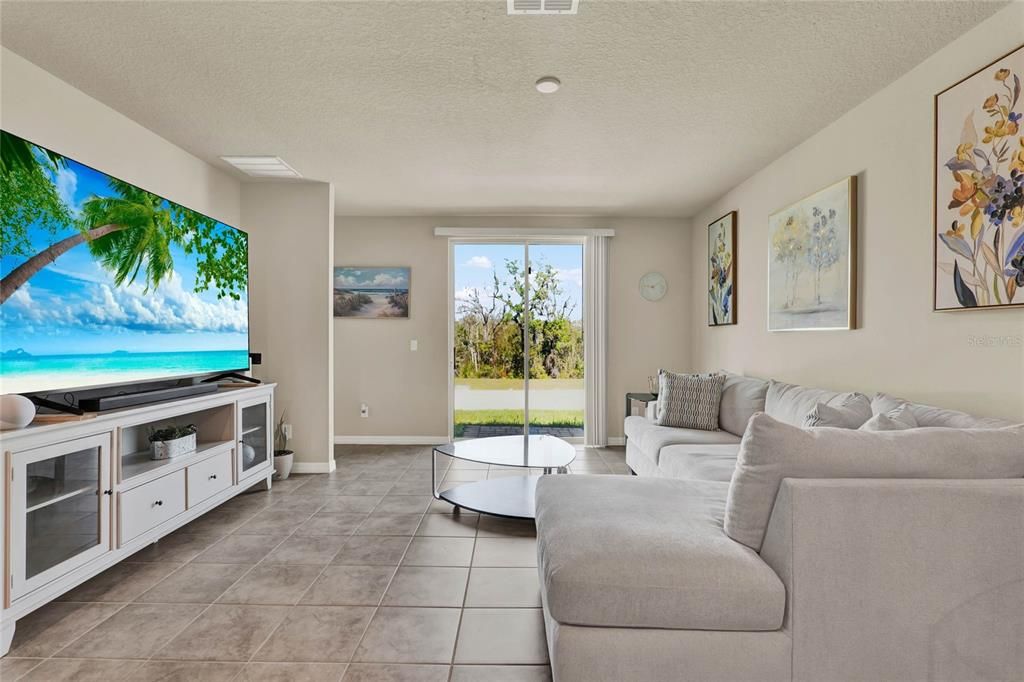 待售: $335,000 (3 贝兹, 2 浴室, 1484 平方英尺)