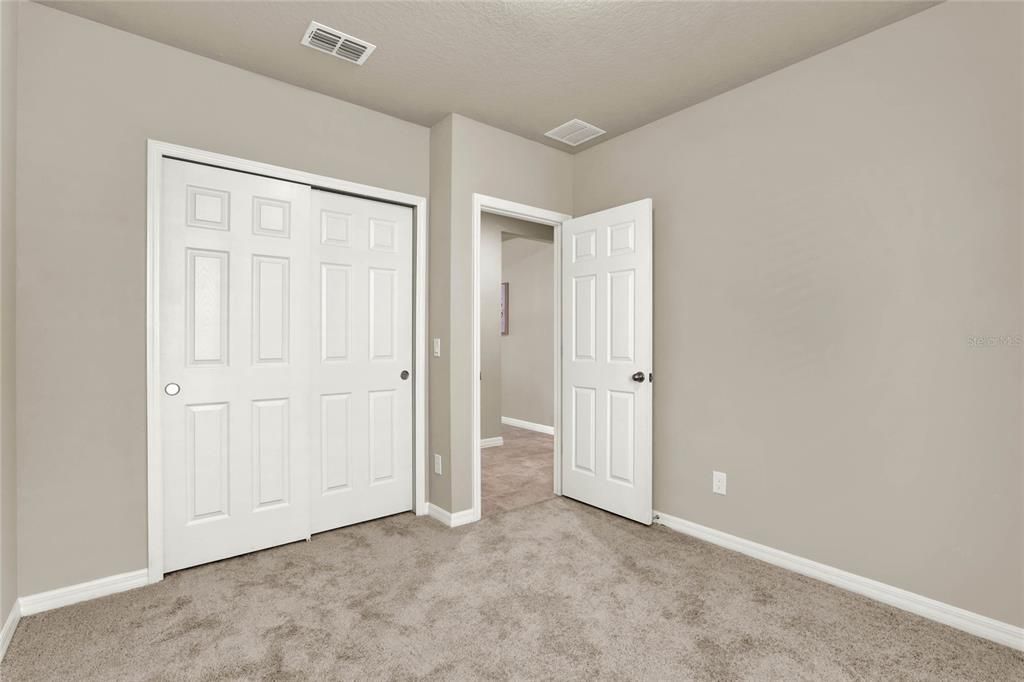 待售: $335,000 (3 贝兹, 2 浴室, 1484 平方英尺)