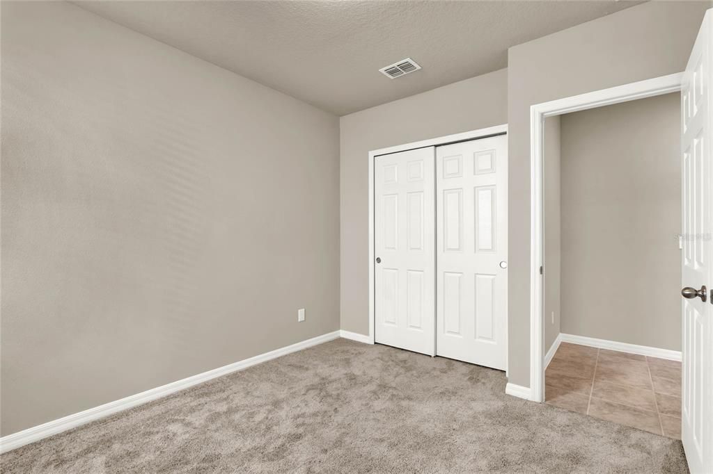 待售: $335,000 (3 贝兹, 2 浴室, 1484 平方英尺)