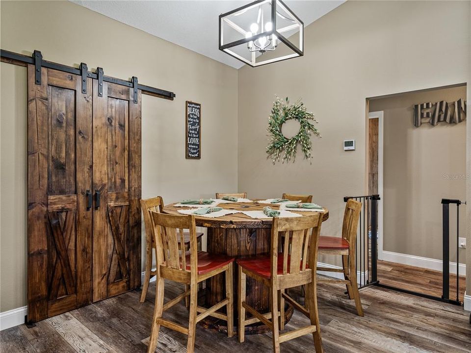 На продажу: $1,290,000 (3 спален, 2 ванн, 1750 Квадратных фут)