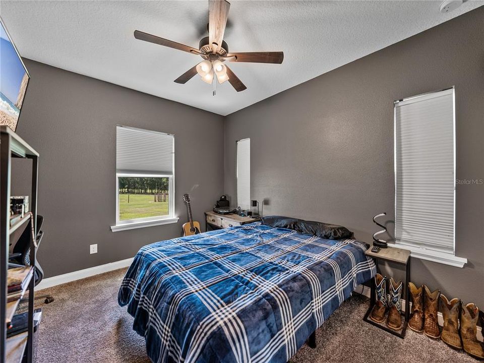 На продажу: $1,290,000 (3 спален, 2 ванн, 1750 Квадратных фут)