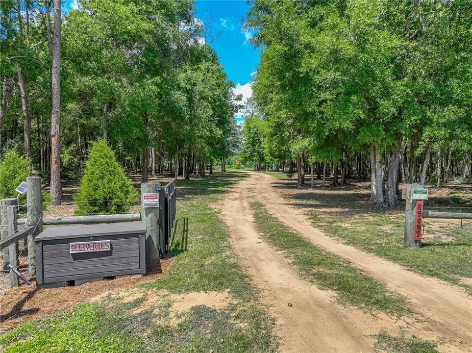 На продажу: $1,290,000 (3 спален, 2 ванн, 1750 Квадратных фут)