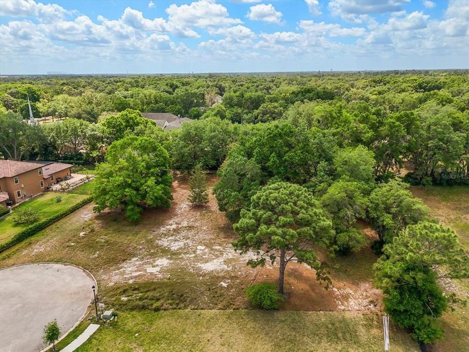 For Sale: $670,000 (1.05 acres)