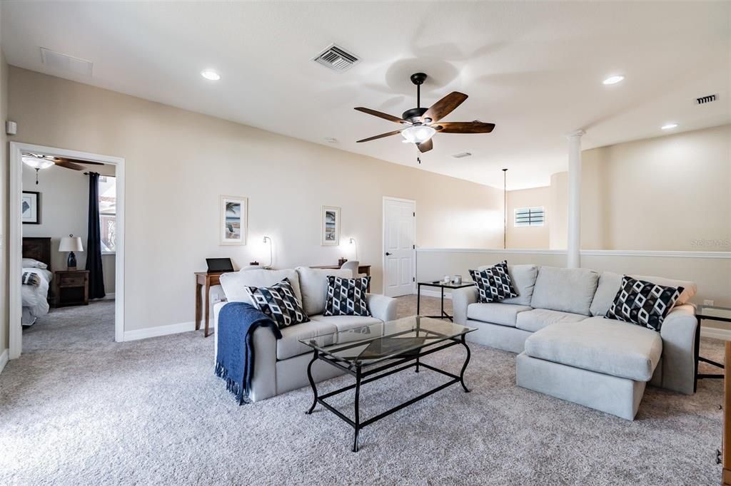 For Rent: $7,495 (4 beds, 3 baths, 2777 Square Feet)