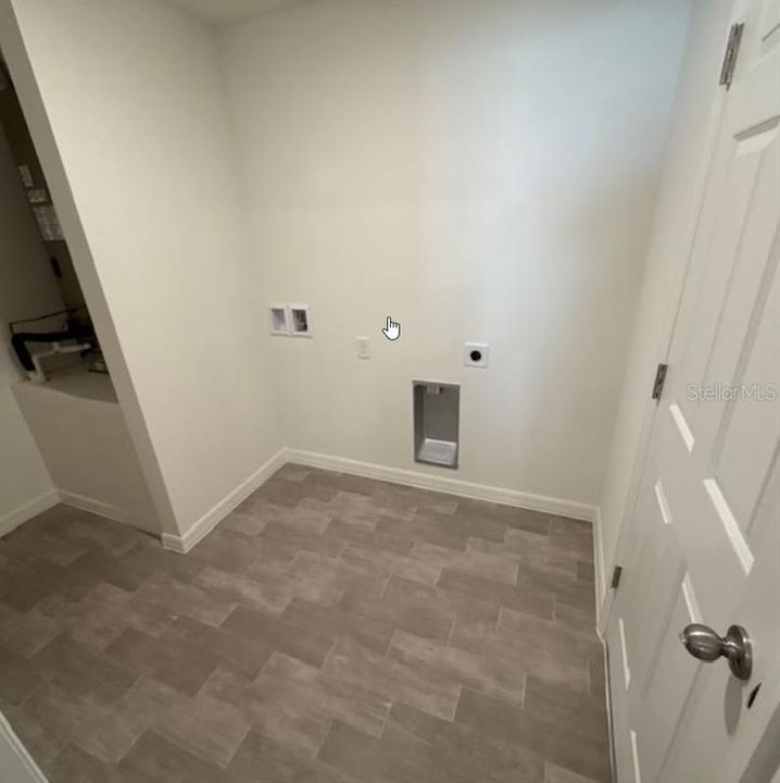 En Venta: $331,990 (4 camas, 2 baños, 1806 Pies cuadrados)