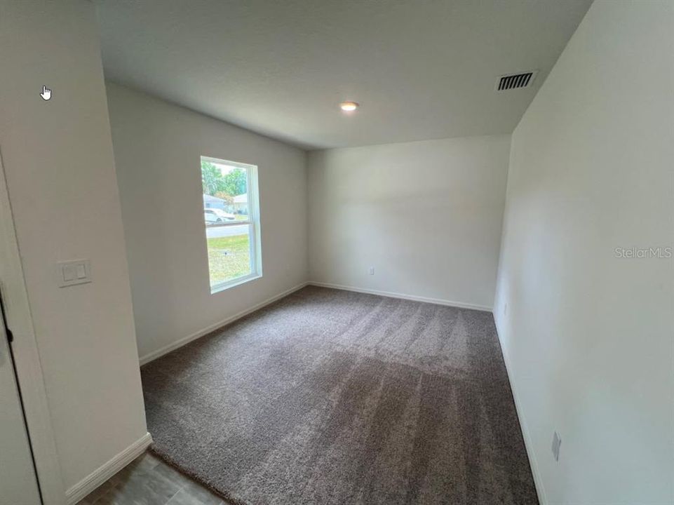 For Sale: $316,990 (3 beds, 2 baths, 1552 Square Feet)