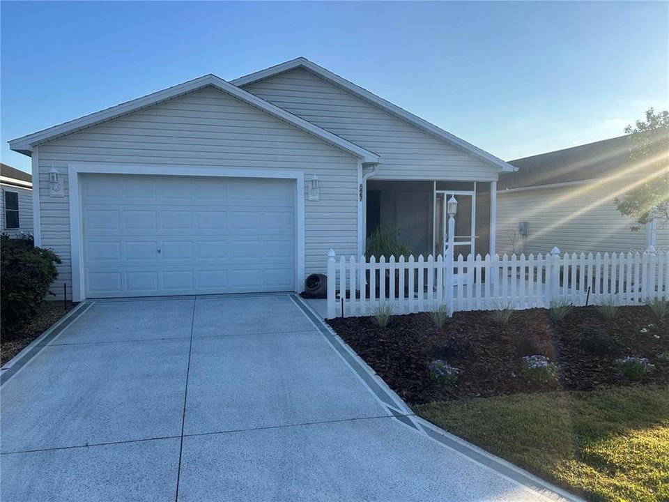 Vendido Recientemente: $260,000 (2 camas, 2 baños, 1188 Pies cuadrados)