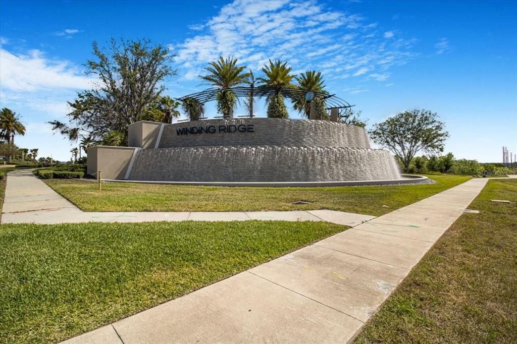 En Venta: $1,195,000 (5 camas, 5 baños, 4501 Pies cuadrados)