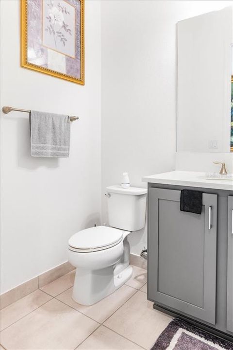 En Venta: $1,195,000 (5 camas, 5 baños, 4501 Pies cuadrados)