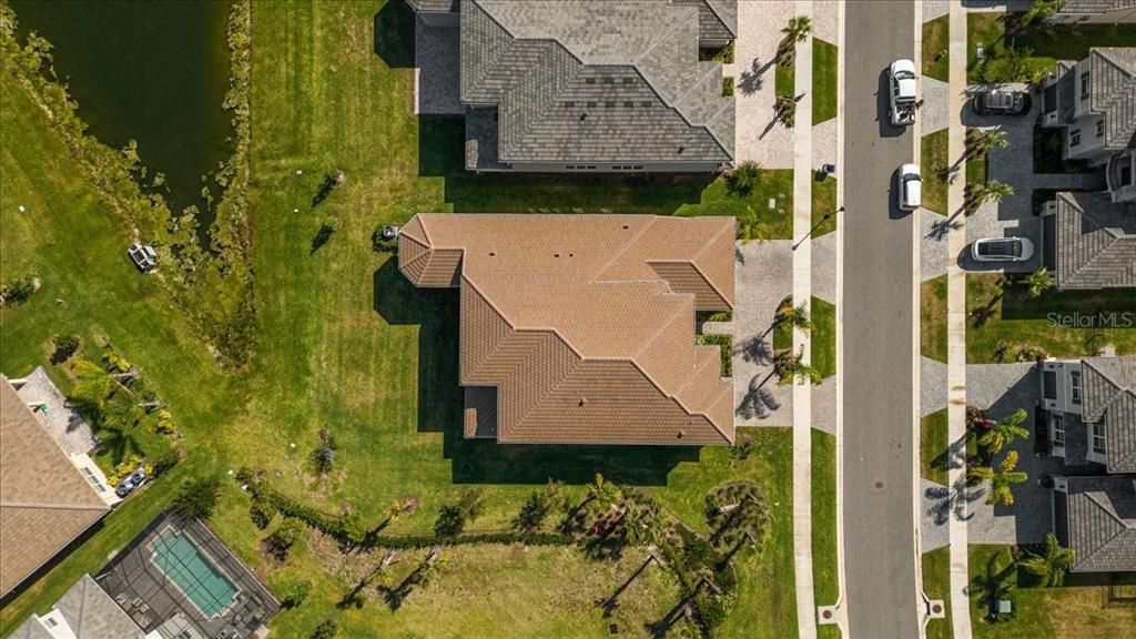 En Venta: $1,195,000 (5 camas, 5 baños, 4501 Pies cuadrados)