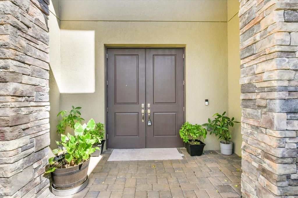 En Venta: $1,195,000 (5 camas, 5 baños, 4501 Pies cuadrados)