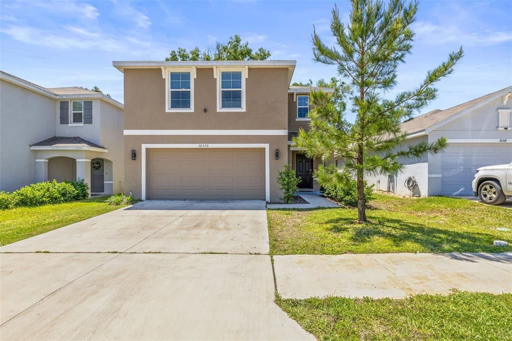 Recently Rented: $2,275 (4 beds, 2 baths, 2238 Square Feet)