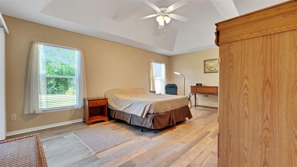 Active With Contract: $375,000 (3 beds, 2 baths, 2018 Square Feet)
