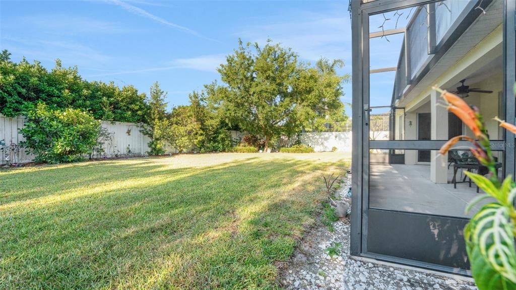 Active With Contract: $375,000 (3 beds, 2 baths, 2018 Square Feet)