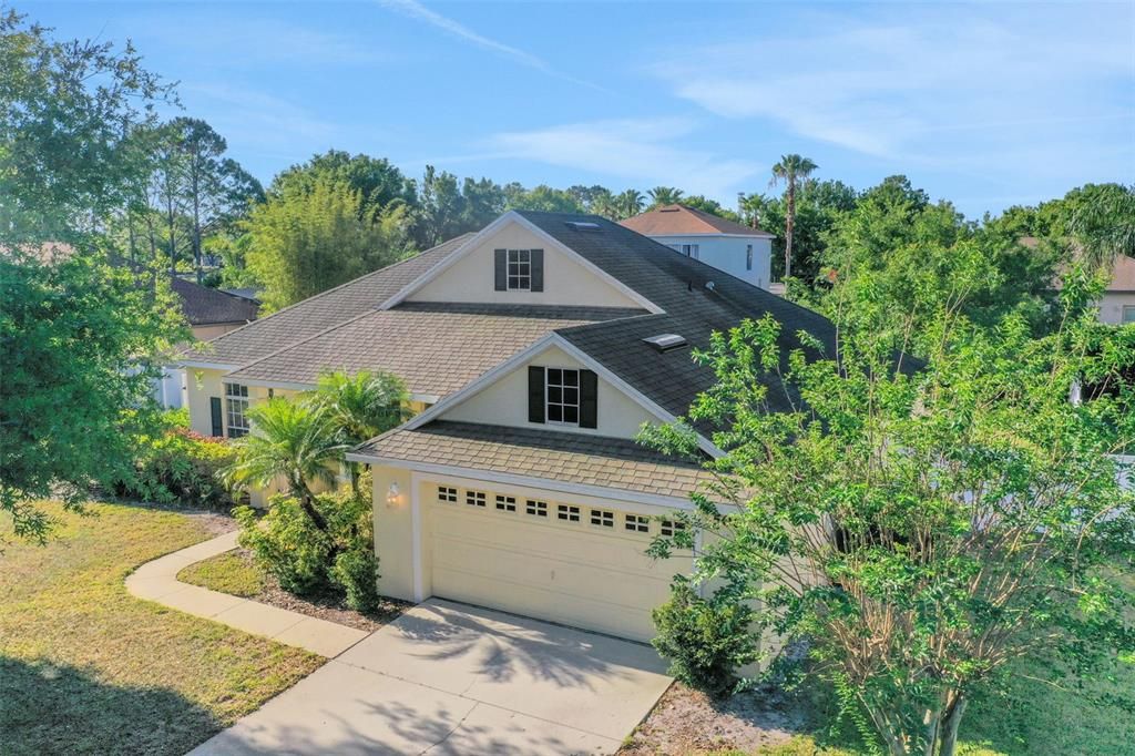 Active With Contract: $375,000 (3 beds, 2 baths, 2018 Square Feet)