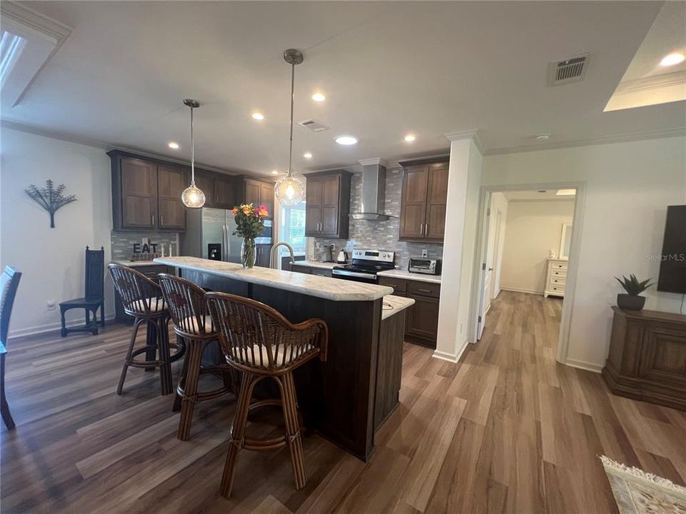 For Rent: $1,800 (3 beds, 2 baths, 1456 Square Feet)