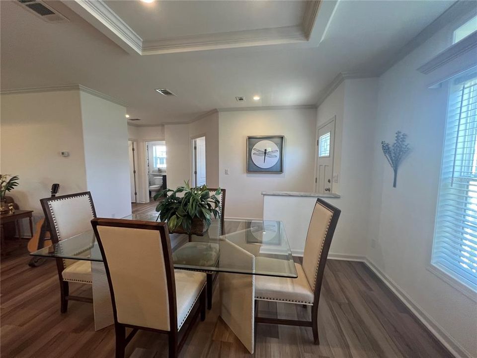 For Rent: $1,800 (3 beds, 2 baths, 1456 Square Feet)