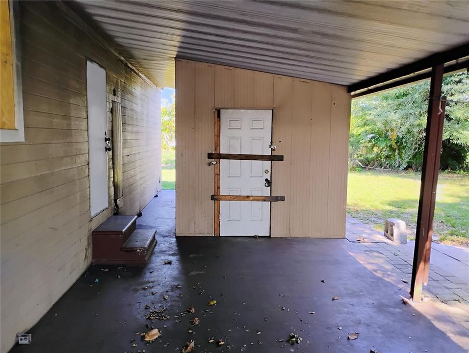 На продажу: $89,400 (2 спален, 2 ванн, 1332 Квадратных фут)