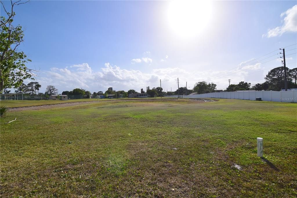 For Sale: $114,900 (3 beds, 2 baths, 1400 Square Feet)