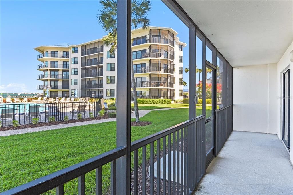 Active With Contract: $599,000 (3 beds, 2 baths, 1545 Square Feet)
