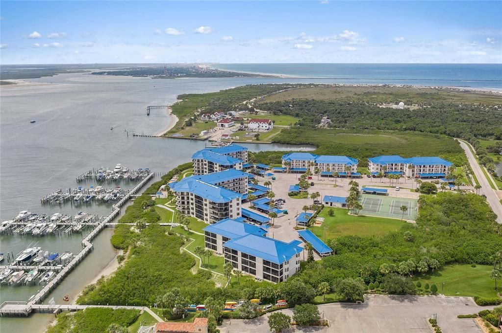 Active With Contract: $599,000 (3 beds, 2 baths, 1545 Square Feet)
