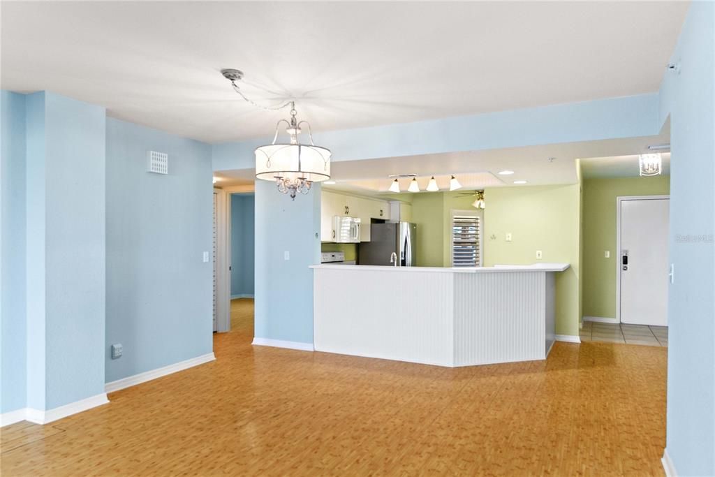 Active With Contract: $599,000 (3 beds, 2 baths, 1545 Square Feet)