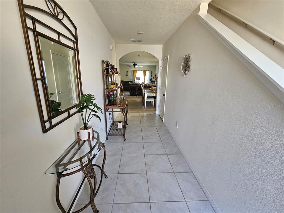 En Venta: $400,000 (5 camas, 3 baños, 2522 Pies cuadrados)