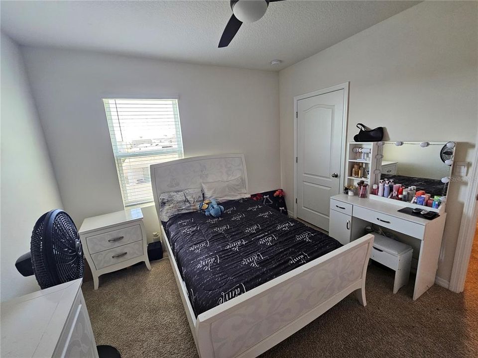 En Venta: $400,000 (5 camas, 3 baños, 2522 Pies cuadrados)