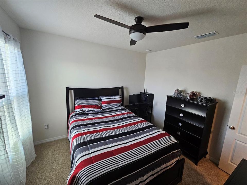 En Venta: $400,000 (5 camas, 3 baños, 2522 Pies cuadrados)