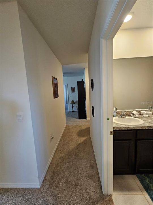 En Venta: $400,000 (5 camas, 3 baños, 2522 Pies cuadrados)