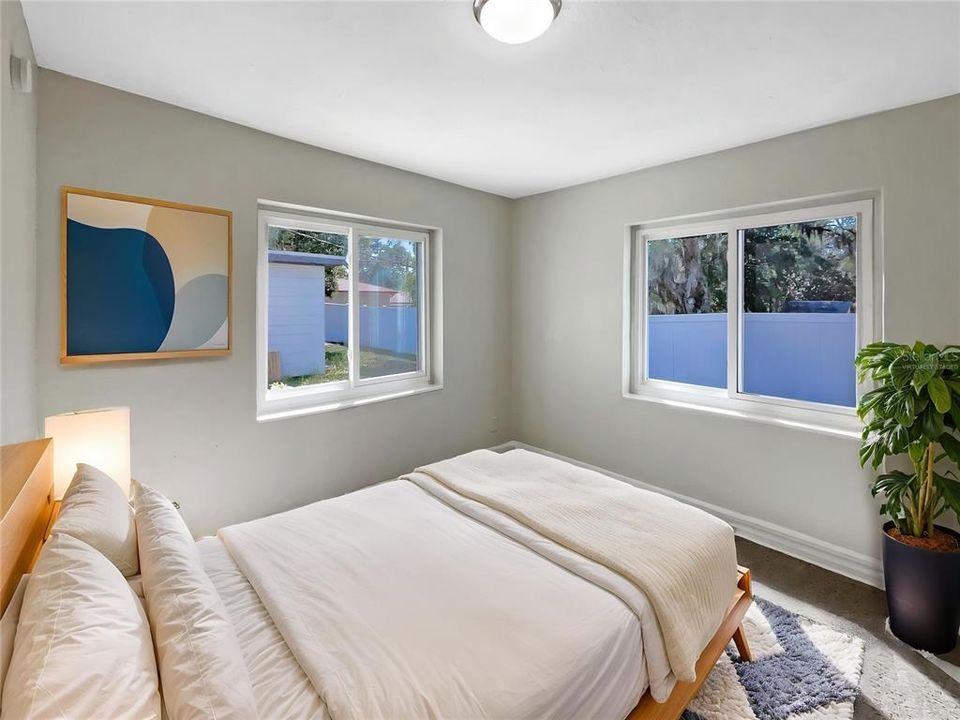 待售: $325,000 (3 贝兹, 3 浴室, 2144 平方英尺)