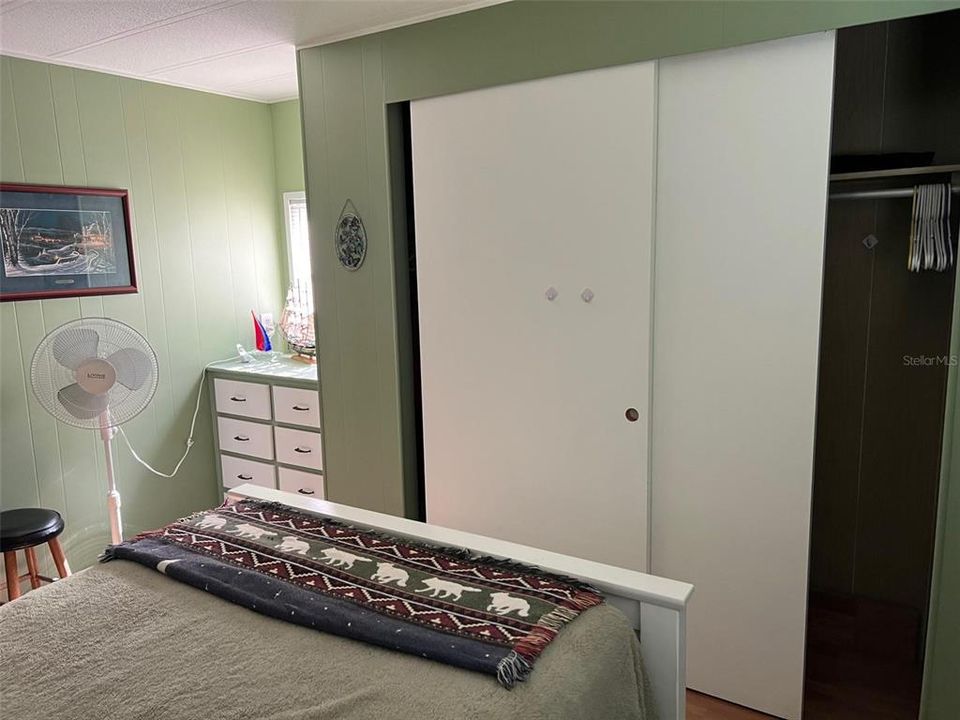 待售: $129,000 (2 贝兹, 2 浴室, 960 平方英尺)