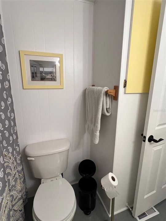 待售: $129,000 (2 贝兹, 2 浴室, 960 平方英尺)