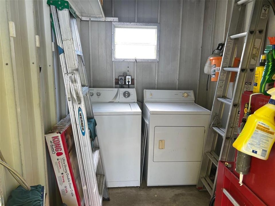 待售: $129,000 (2 贝兹, 2 浴室, 960 平方英尺)