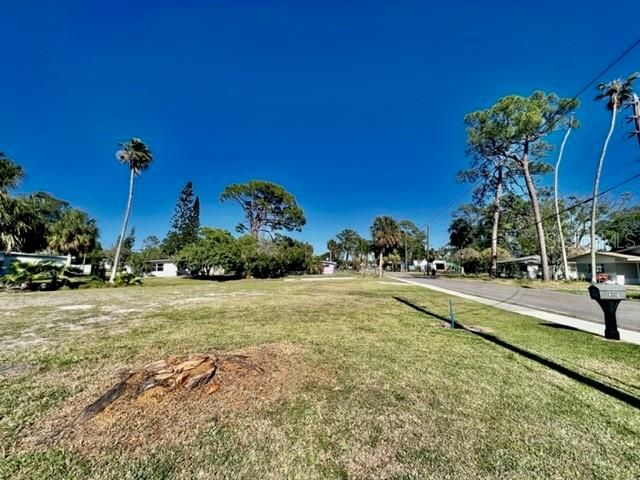 En Venta: $95,000 (0.18 acres)