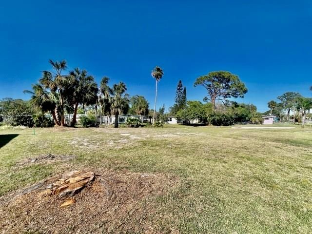 En Venta: $95,000 (0.18 acres)