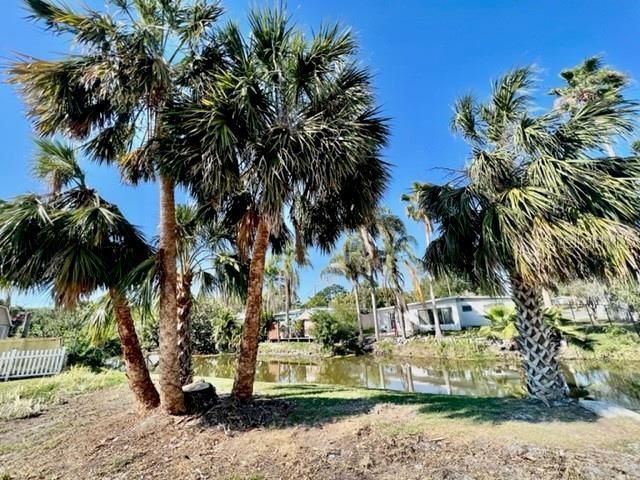 En Venta: $95,000 (0.18 acres)