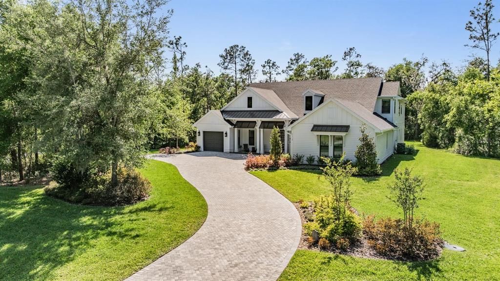 Vendido Recientemente: $1,775,000 (5 camas, 4 baños, 3998 Pies cuadrados)