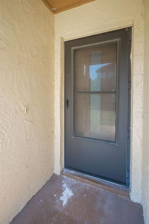 For Sale: $179,900 (2 beds, 2 baths, 1144 Square Feet)