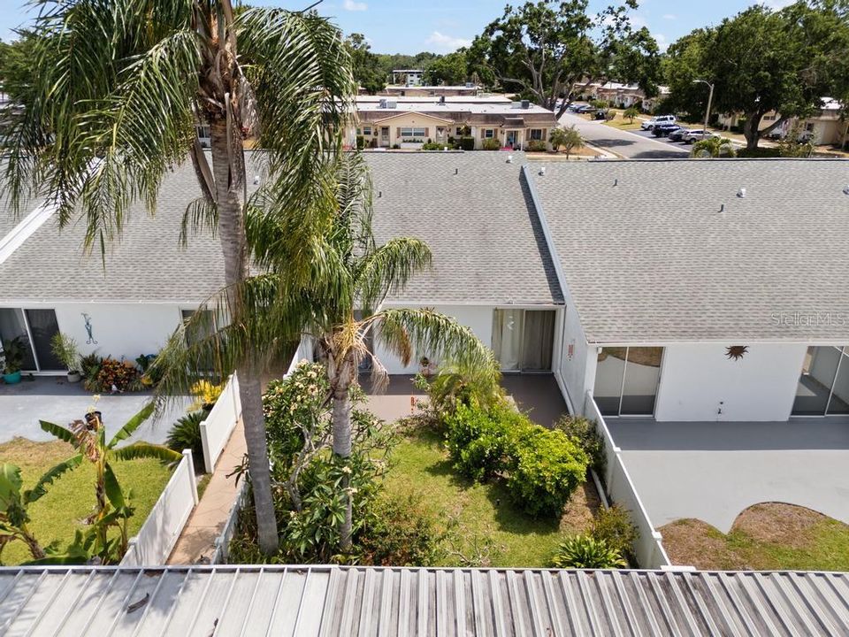 For Sale: $220,000 (2 beds, 2 baths, 1270 Square Feet)