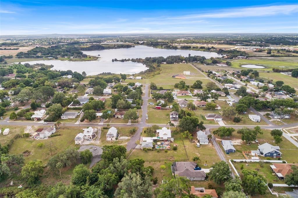 En Venta: $529,900 (4 camas, 3 baños, 2238 Pies cuadrados)